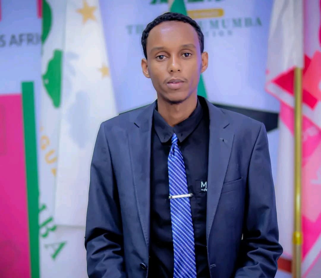 Masoud Abdikarim working